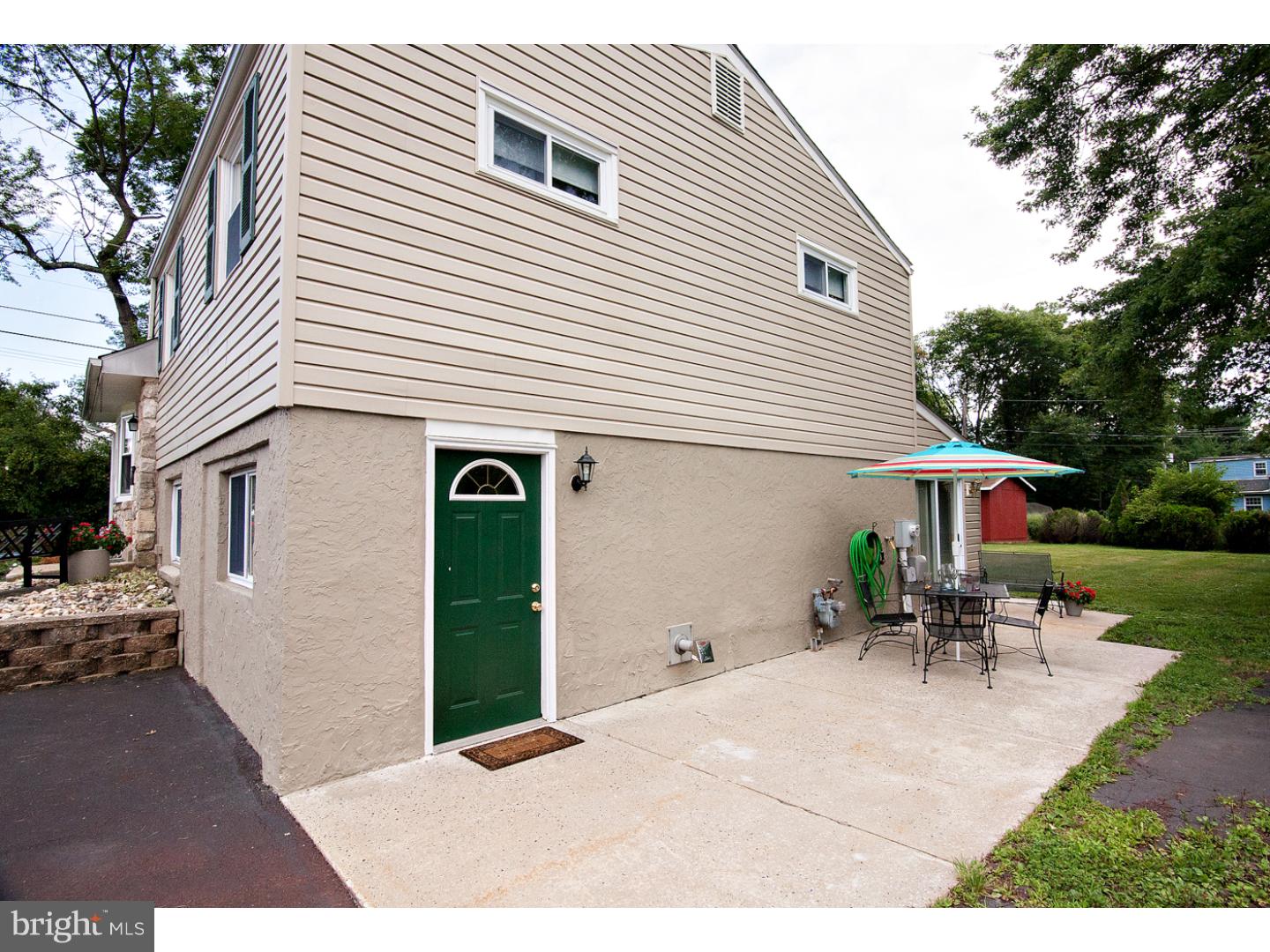 1100 Winding Road Lansdale, PA 19446 - Photo 4 of 25 Exterior Side