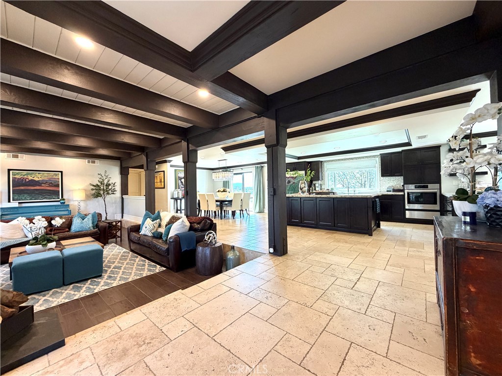 38250 Pratt Road Temecula, CA 92592 - Photo 9 of 51