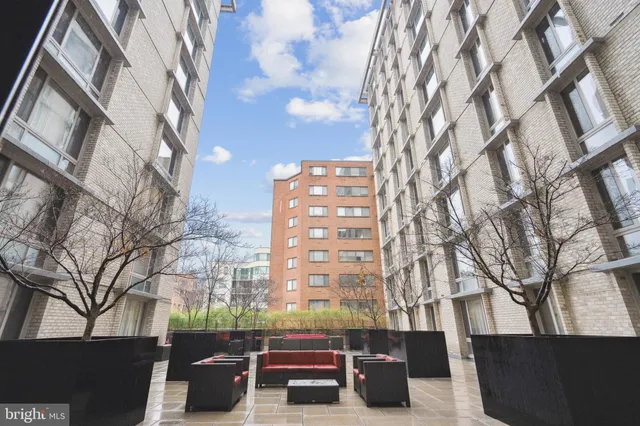 $229,000 | 940 25th Street Northwest, Unit 104S, Washington, DC 20037