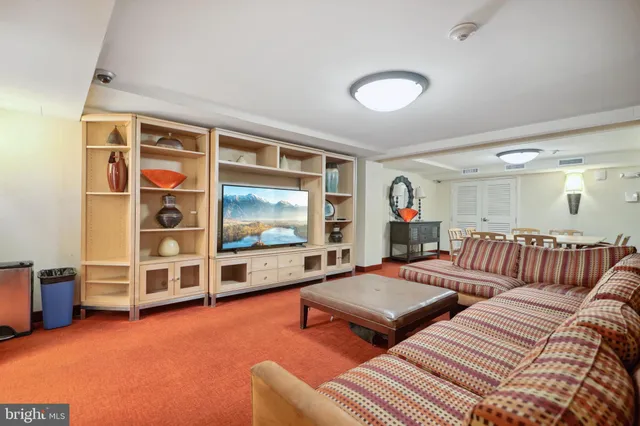 $229,000 | 940 25th Street Northwest, Unit 104S, Washington, DC 20037