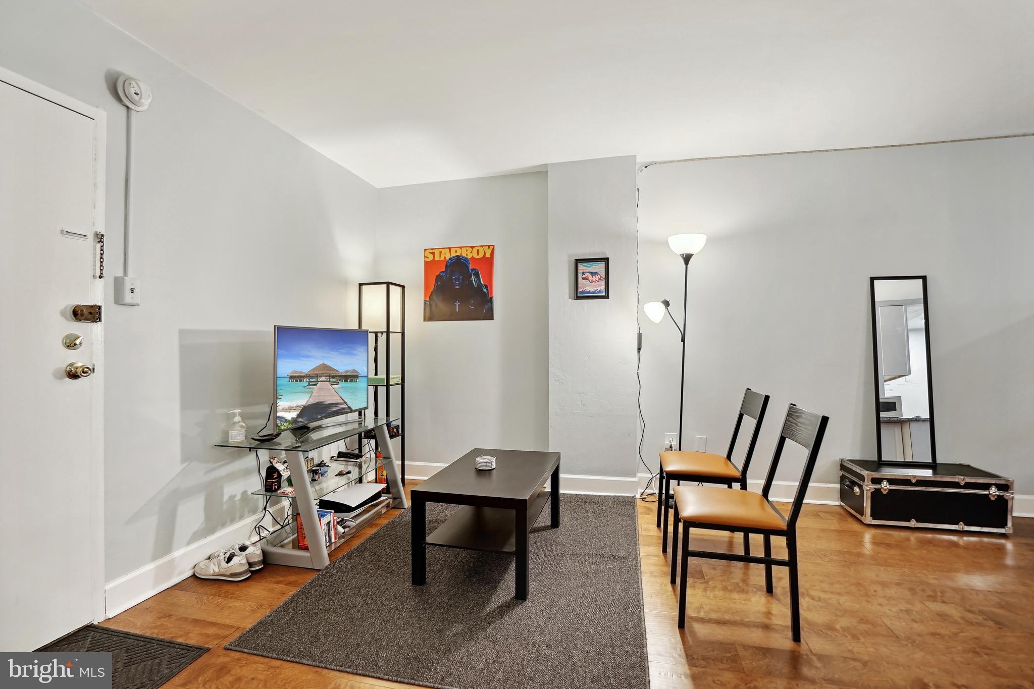 940 25th Street Northwest, Unit 104S Washington, DC 20037 - Photo 5 of 26