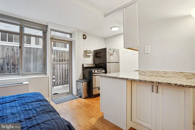 $229,000 | 940 25th Street Northwest, Unit 104S, Washington, DC 20037