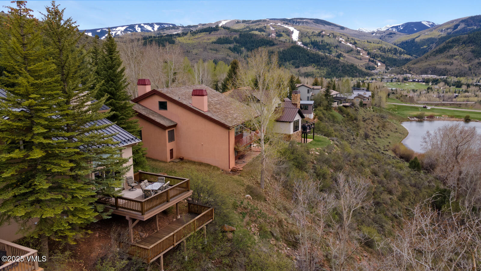 840 June Creek Road Edwards, CO 81632 - Photo 11 of 34 a view of a house with a mountain in the background