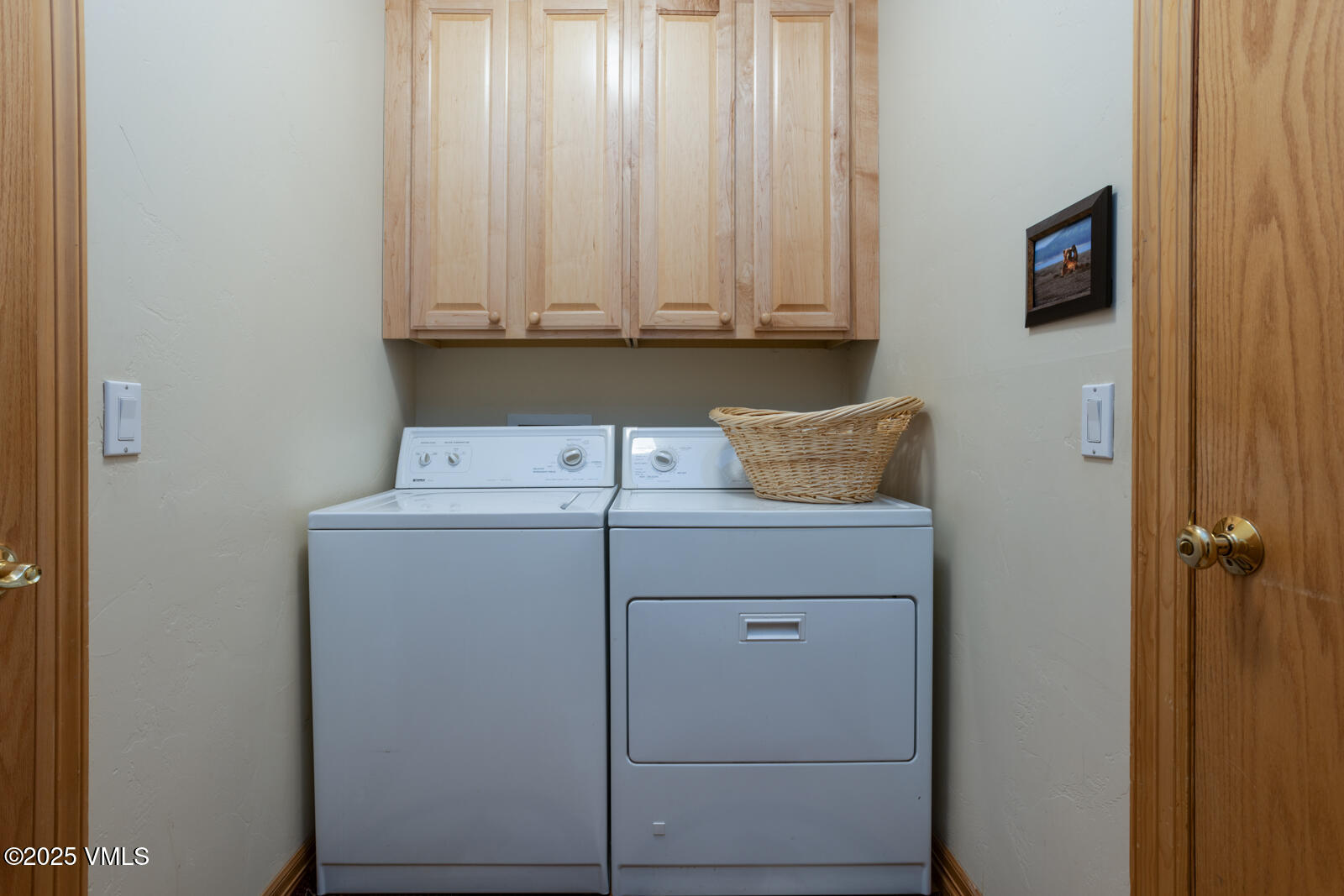 840 June Creek Road Edwards, CO 81632 - Photo 18 of 34 a utility room with dryer and washer
