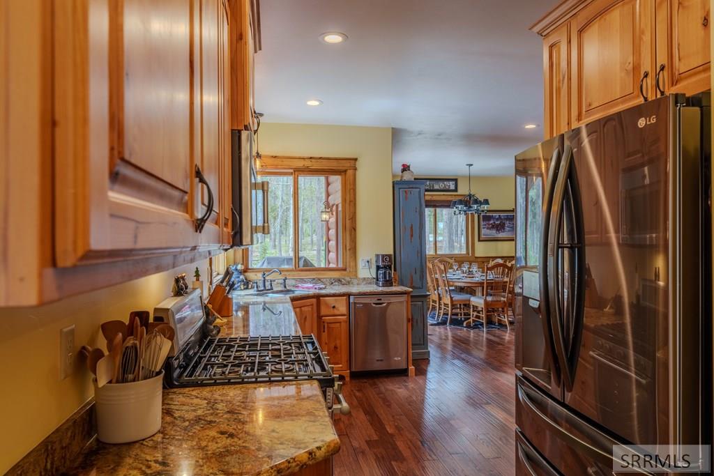 4030 Salt Lick Loop Road Island Park, ID 83429 - Photo 10 of 57 Propane stove top
