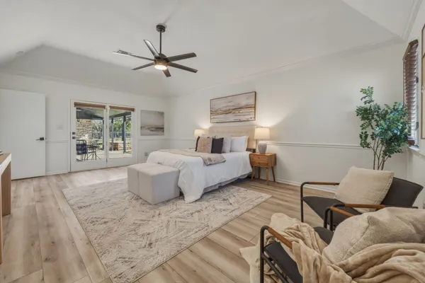 $975,000 | 28 Country Oaks Drive, Buda, TX 78610