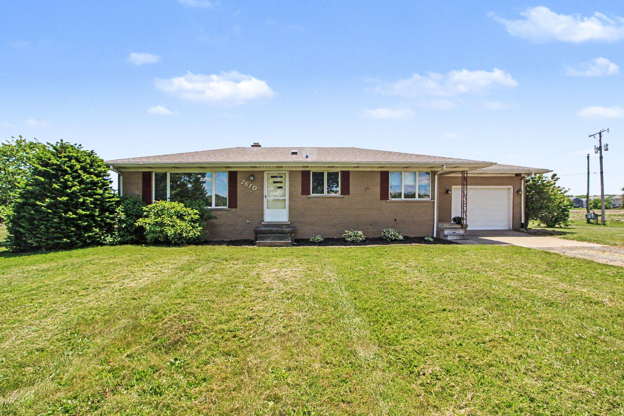 7610 Willis Road Ypsilanti, MI 48197 - Photo 1 of 38 003_file_9418