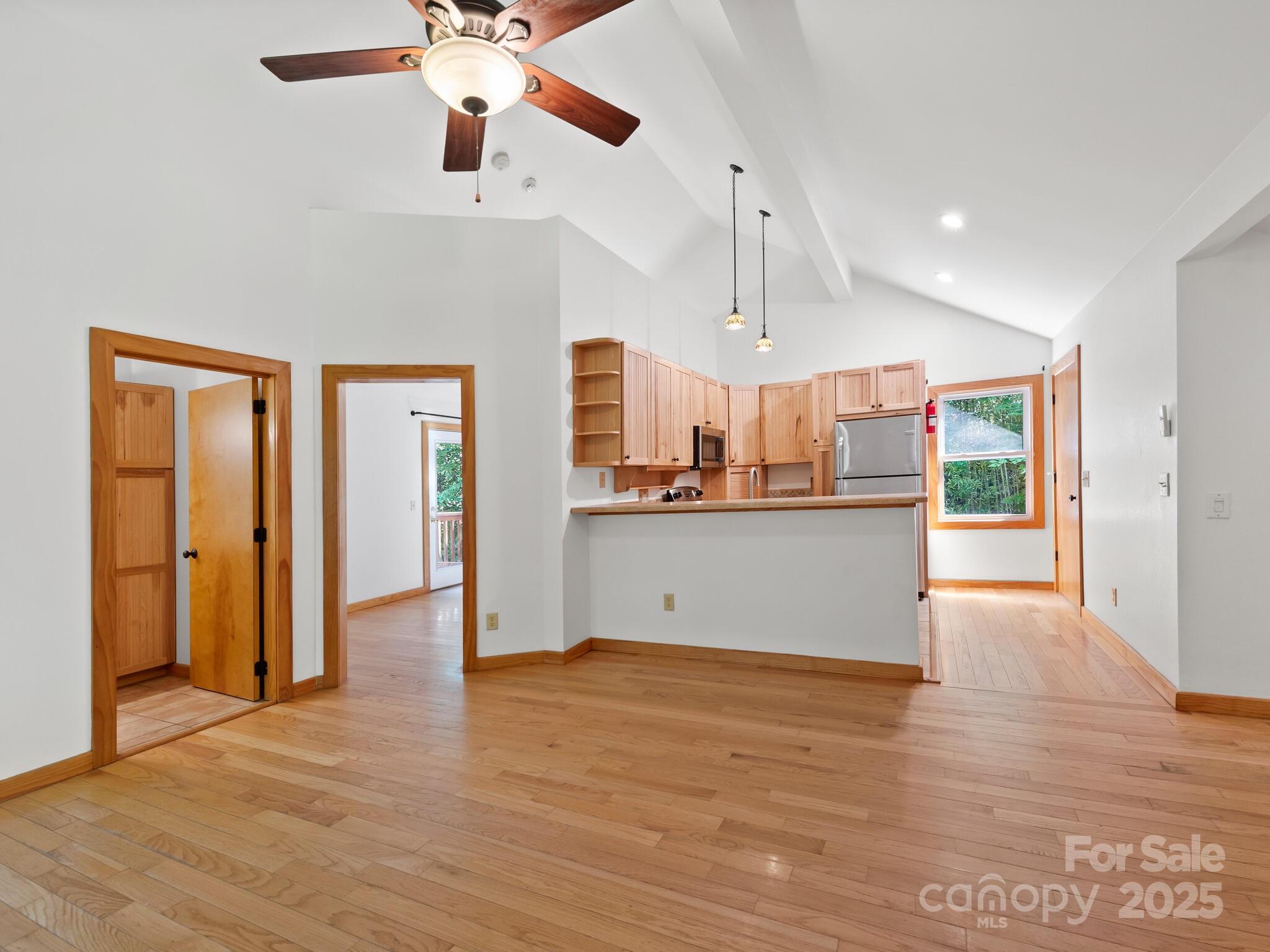 157 Shadow Run Road Hendersonville, NC 28792 - Photo 18 of 47 Gallery Image 18