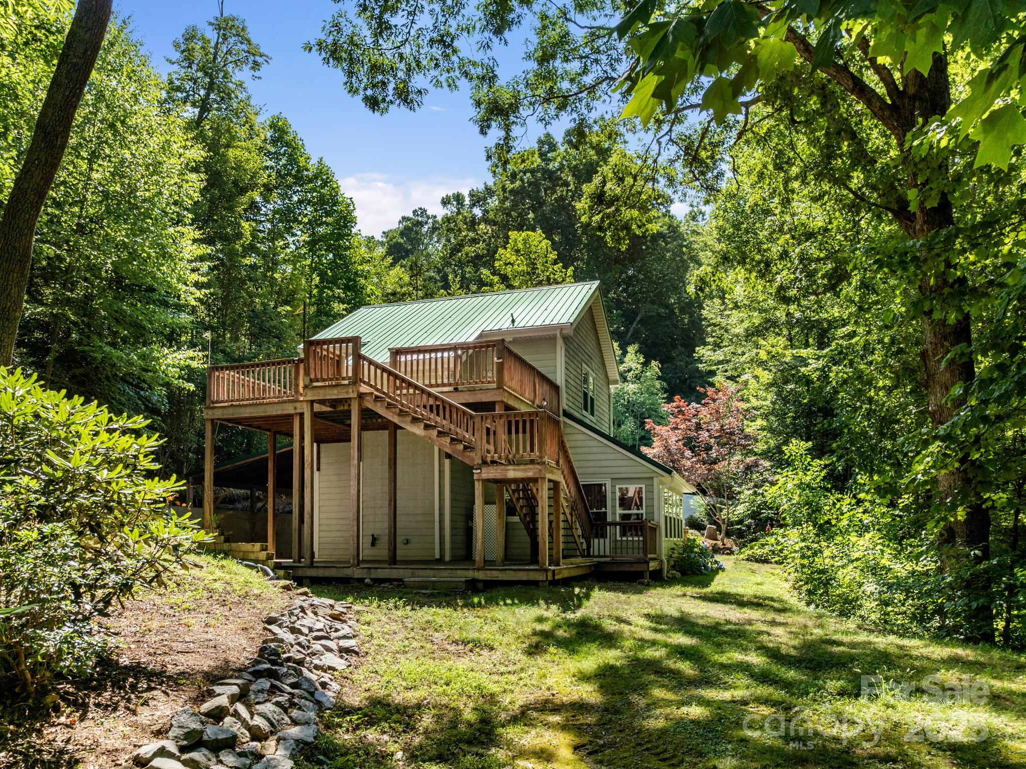 157 Shadow Run Road Hendersonville, NC 28792 - Photo 44 of 47 Gallery Image 44