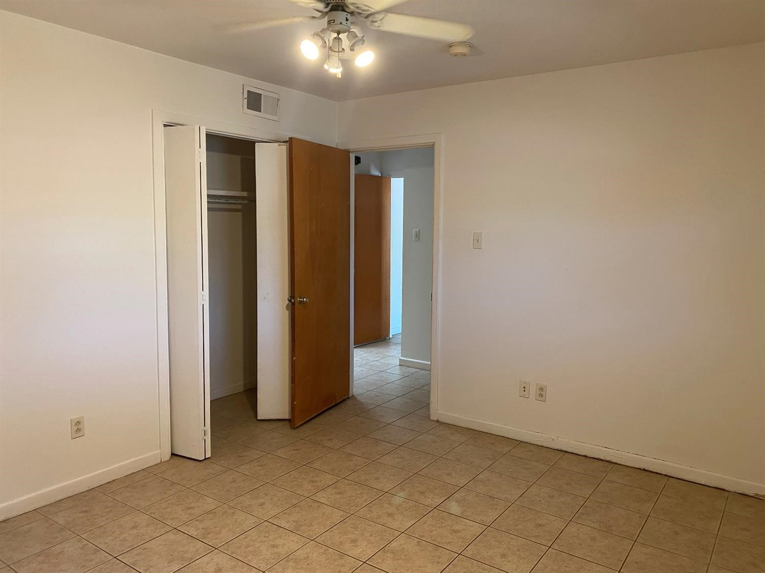 4819 44th Street Lubbock, TX 79414 - Photo 11 of 14 an empty room with closet area
