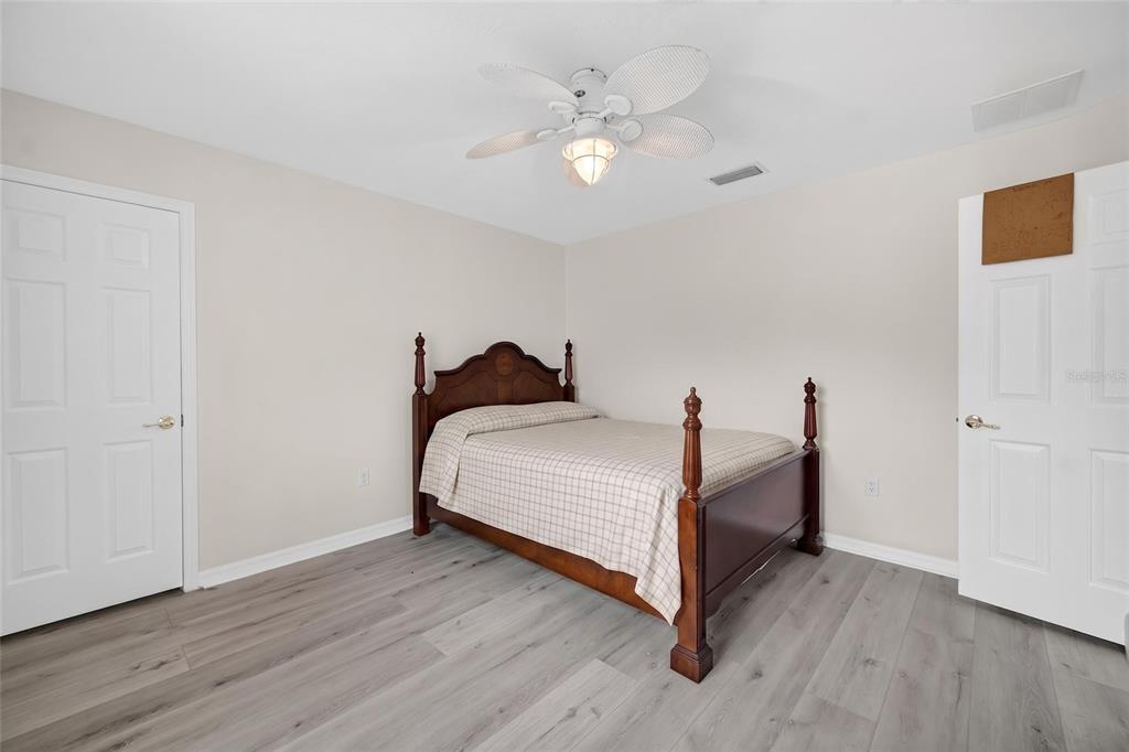 8919 North River Road Tampa, FL 33635 - Photo 27 of 55