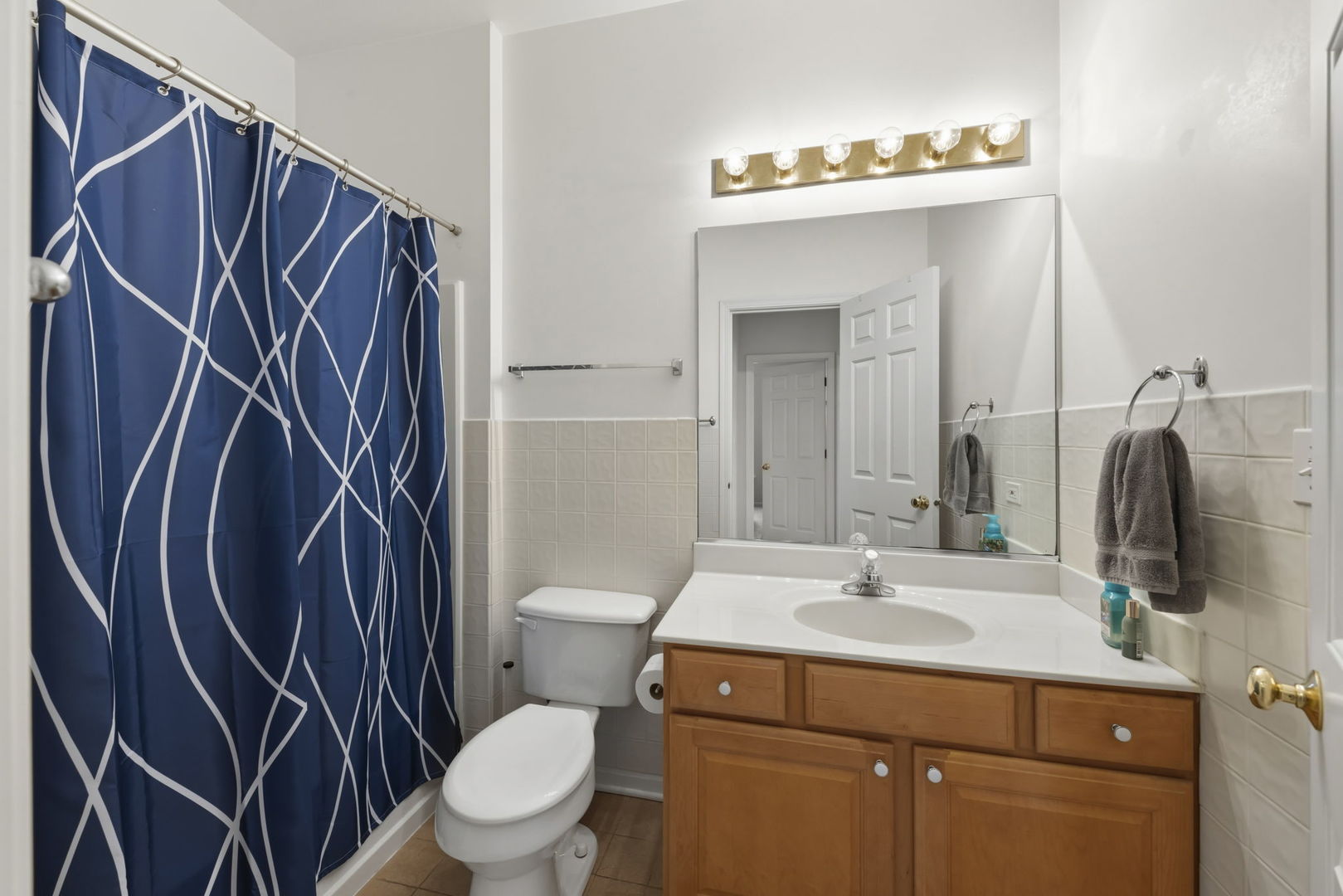 2132 Colonial Street Aurora, IL 60503 - Photo 16 of 35