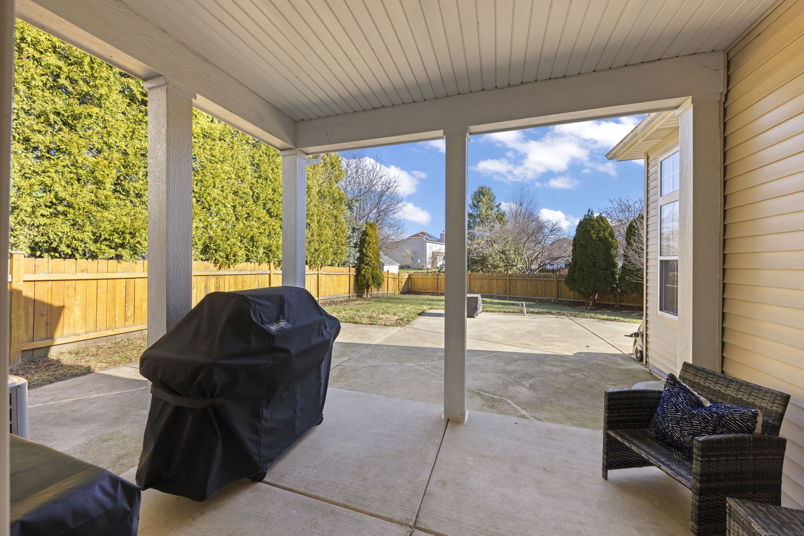 2132 Colonial Street Aurora, IL 60503 - Photo 21 of 35