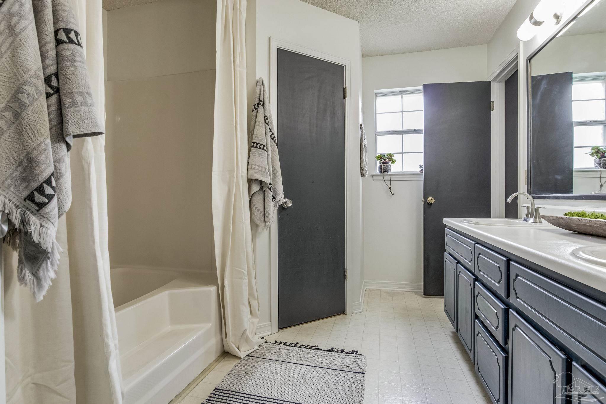 855 Valley Ridge Drive Pensacola, FL 32514 - Photo 24 of 46 Gallery Image 24