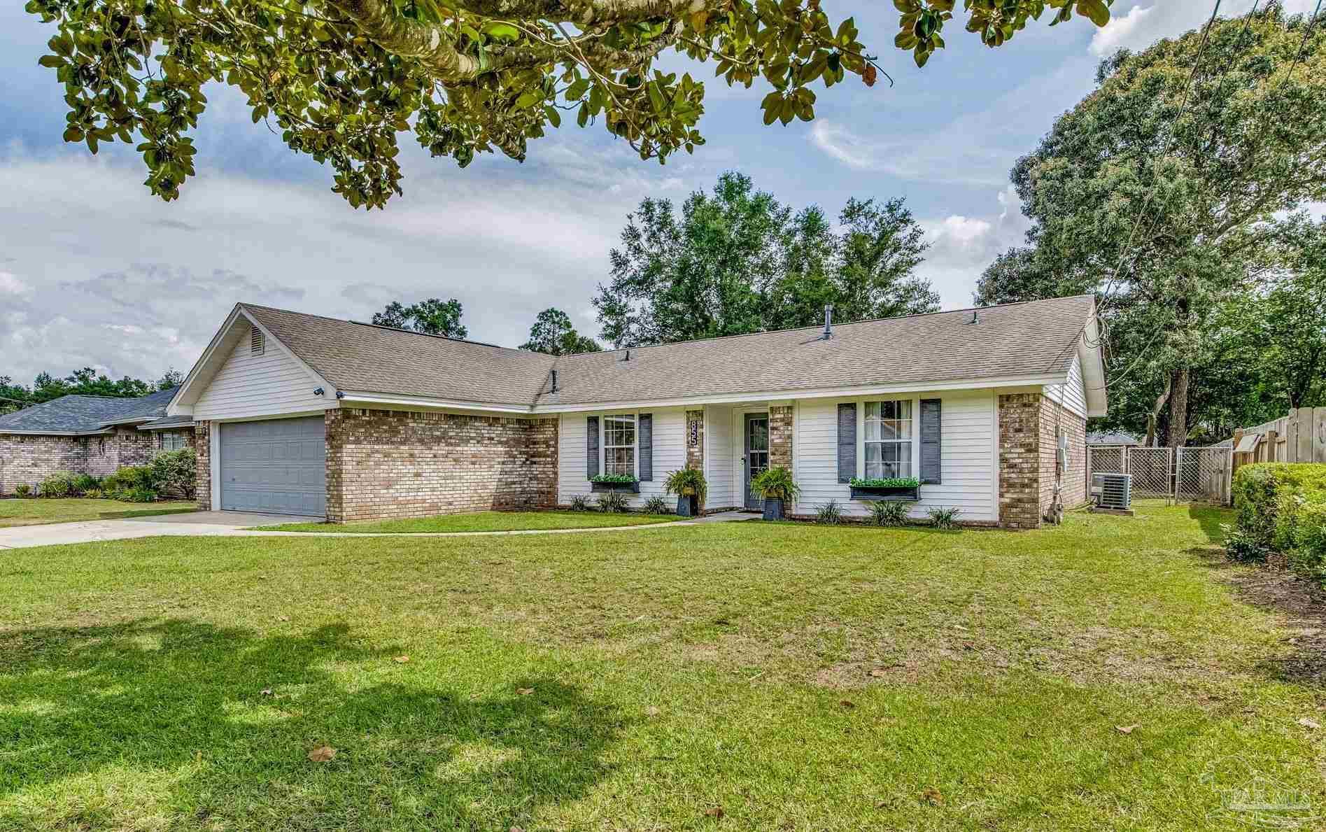 855 Valley Ridge Drive Pensacola, FL 32514 - Photo 3 of 46 Gallery Image 3
