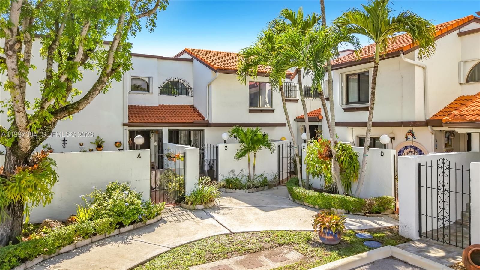 1291 Southwest 124th Court, Unit 19B Miami, FL 33184 - Photo 1 of 33
