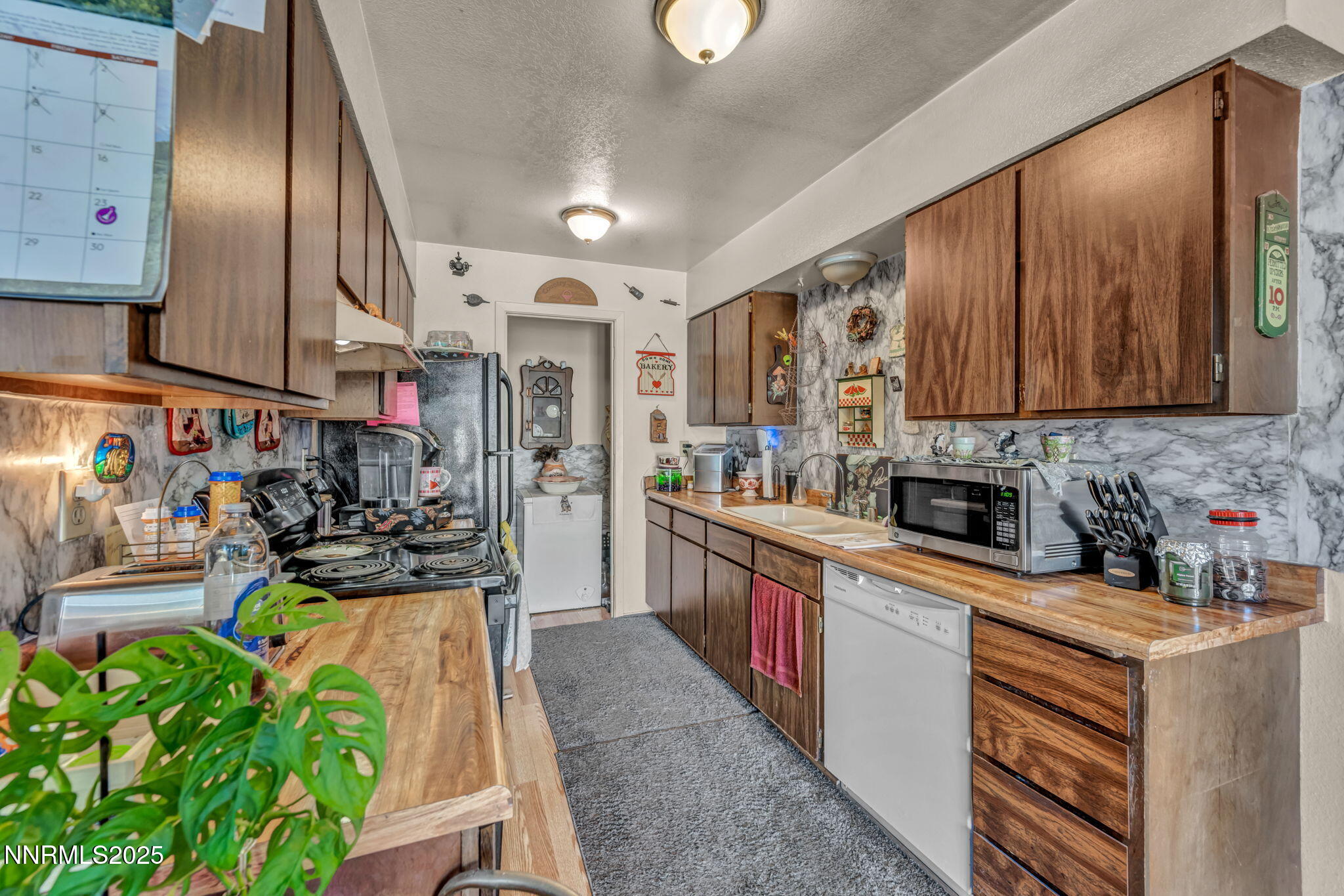 1408 Kimmerling Road Gardnerville, NV 89460 - Photo 10 of 75 42-web-or-mls-1408-kimmerling-rd