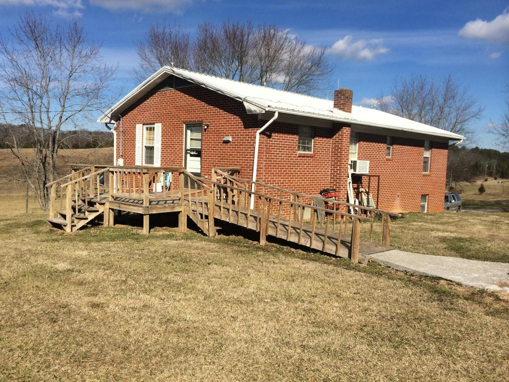 3665 Poplar Springs Road Greeneville, TN 37743 - Photo 3 of 12 Photo 3