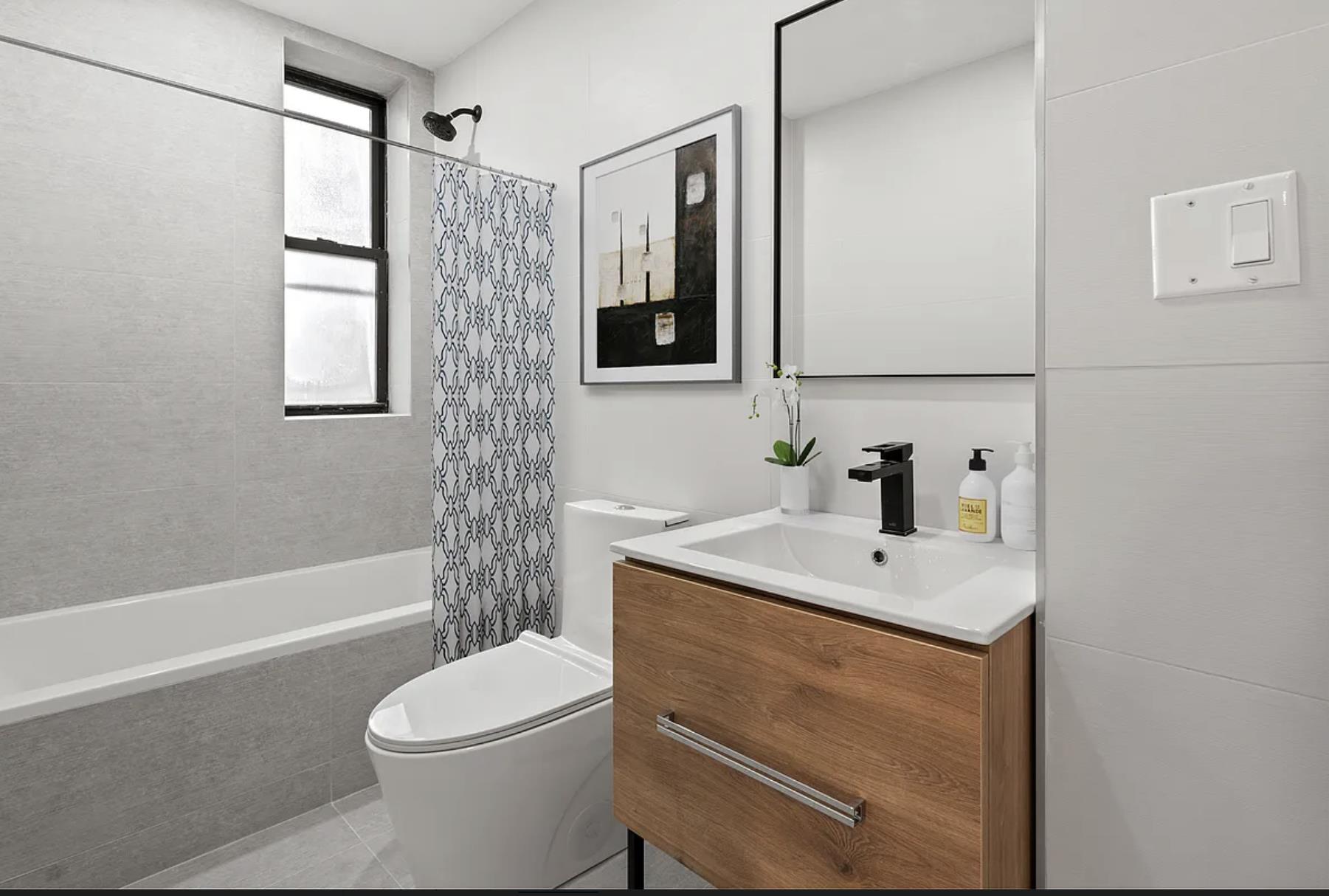 78-86 Thayer Street, Unit 1A Manhattan, NY 10040 - Photo 7 of 8