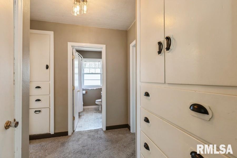 409 12th Avenue Silvis, IL 61282 - Photo 9 of 15