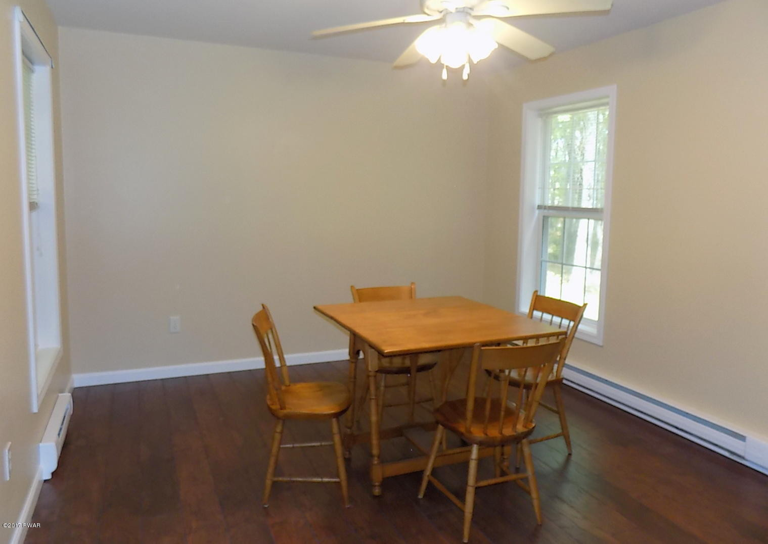 112 Oak Road Canadensis, PA 18325 - Photo 29 of 58 Dining area