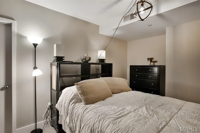 $157,900 | 314 North Broadway, Unit 905, St. Louis, MO 63102