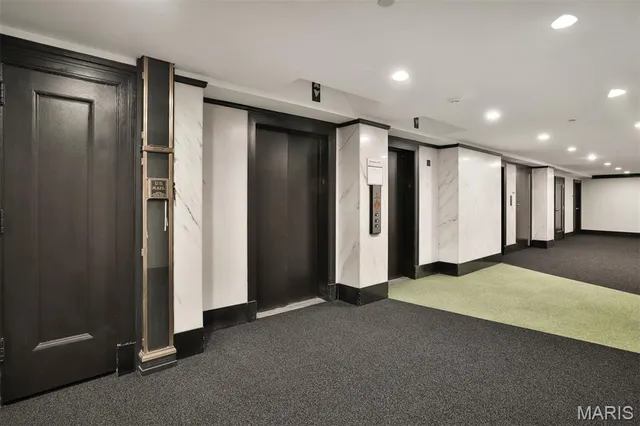 $157,900 | 314 North Broadway, Unit 905, St. Louis, MO 63102