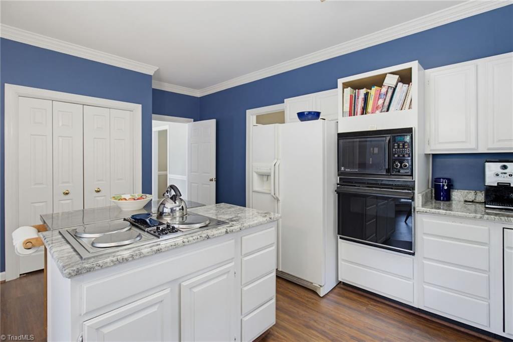 520 Barrett Road Winston-Salem, NC 27104 - Photo 11 of 27