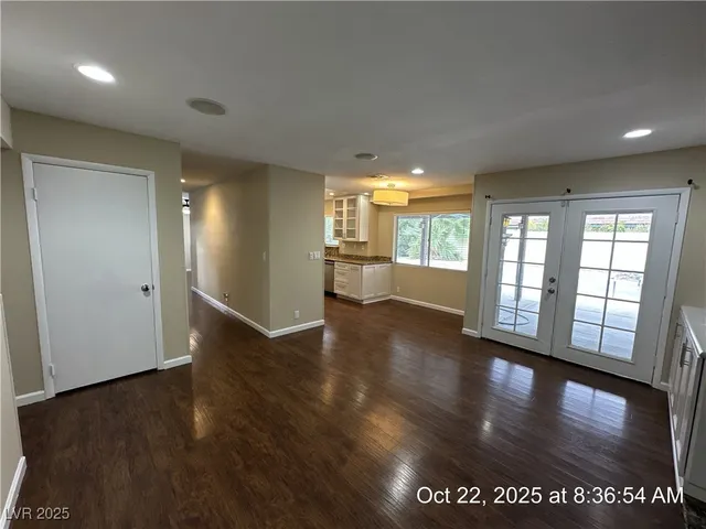 $2,437 | 2341 Moorpark Way, Henderson, NV 89014