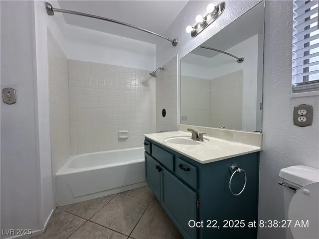 $2,437 | 2341 Moorpark Way, Henderson, NV 89014