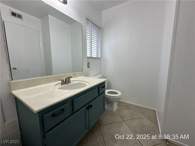 $2,437 | 2341 Moorpark Way, Henderson, NV 89014