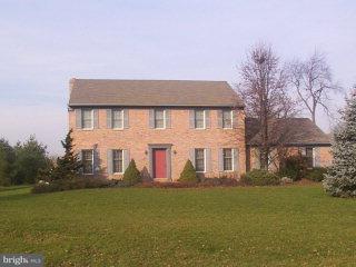 104 Walden Road Lebanon, PA 17042 - Photo 1 of 4 Gallery Image 1