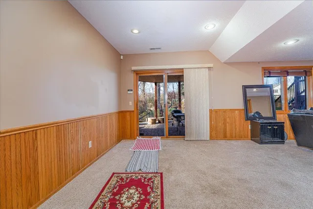 $675,000 | 7087 Wellington Lane North, Maple Grove, MN 55369