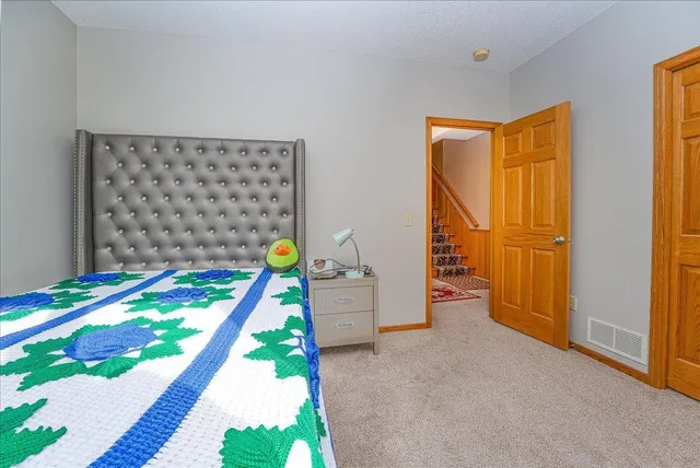 $675,000 | 7087 Wellington Lane North, Maple Grove, MN 55369