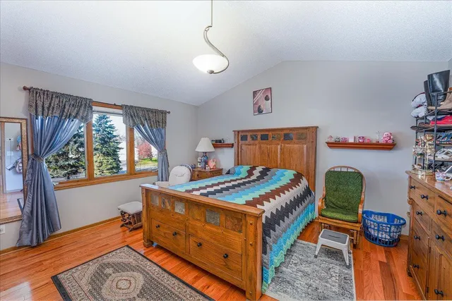 $675,000 | 7087 Wellington Lane North, Maple Grove, MN 55369