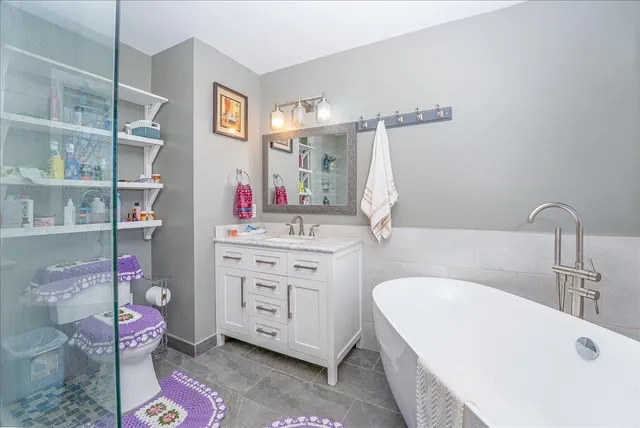 $675,000 | 7087 Wellington Lane North, Maple Grove, MN 55369