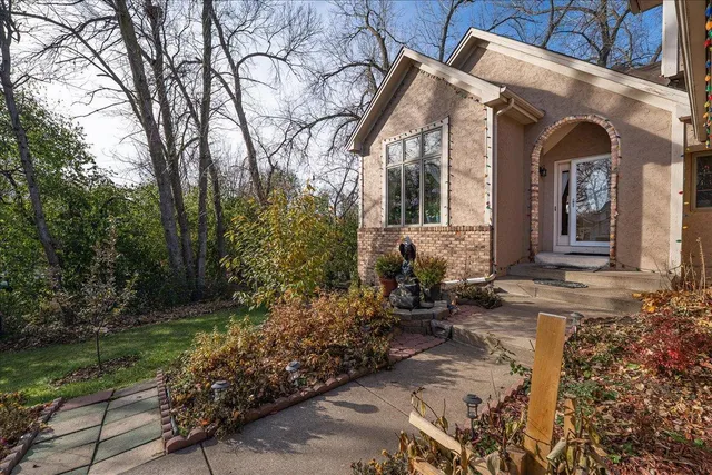 $675,000 | 7087 Wellington Lane North, Maple Grove, MN 55369