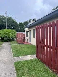 $1,250 | Central North Miami, North Miami, FL 33161