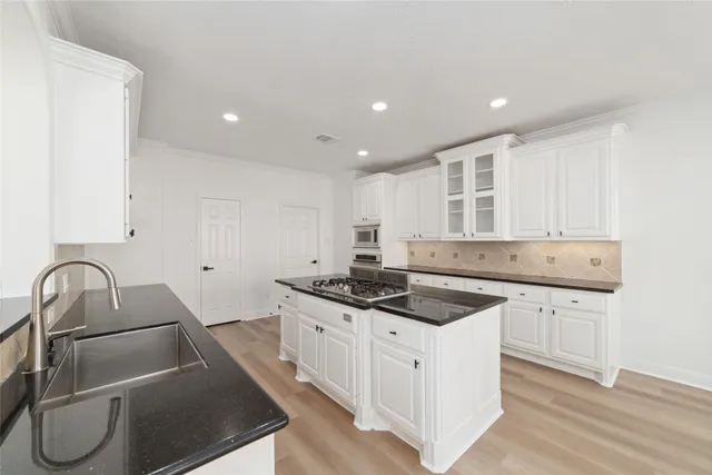 $589,000 | 15106 Oldtown Bridge Court, Sugar Land, TX 77498