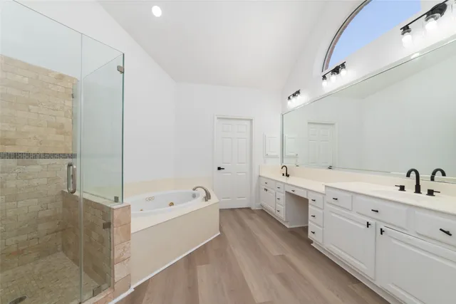 $589,000 | 15106 Oldtown Bridge Court, Sugar Land, TX 77498