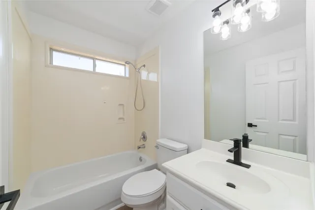 $589,000 | 15106 Oldtown Bridge Court, Sugar Land, TX 77498