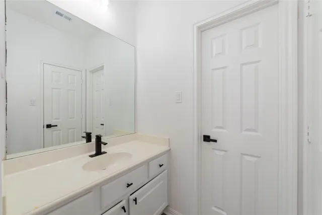 $589,000 | 15106 Oldtown Bridge Court, Sugar Land, TX 77498