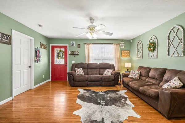 $285,000 | 263 Childress Hollow Road, Chickamauga, GA 30707