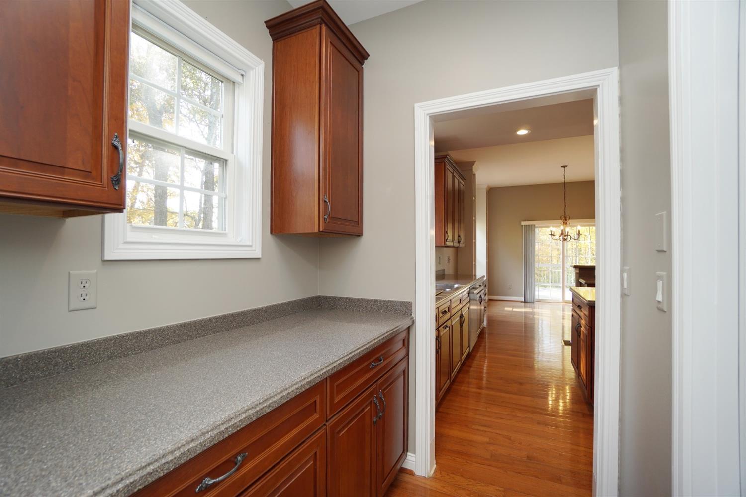 10623 Weil Road Montgomery, OH 45249 - Photo 20 of 43