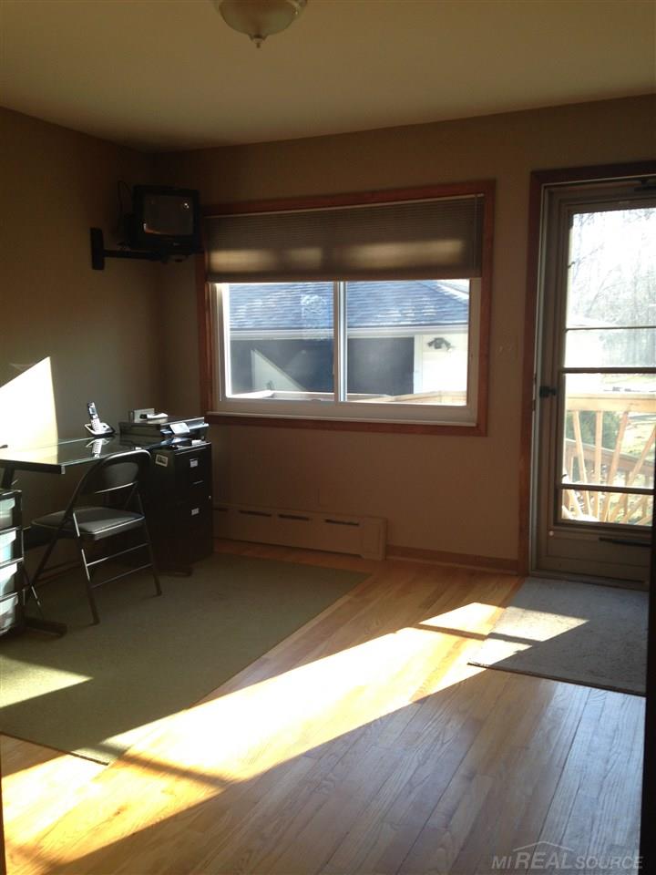 9381 Nook Road Algonac, MI 48001 - Photo 9 of 22 31235172-8.JPG