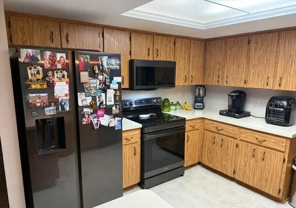 $294,500 | 8056 Chaucer Drive, Weeki Wachee, FL 34607