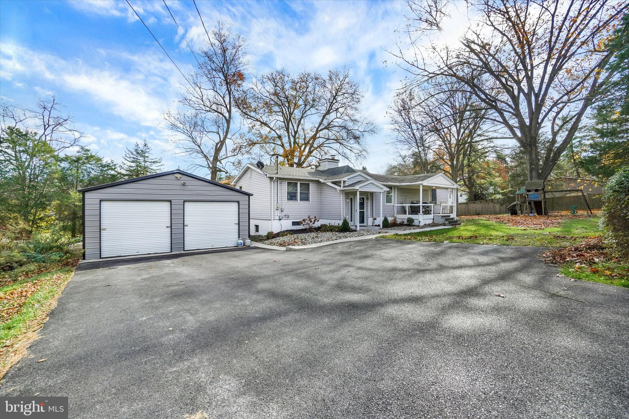 35 Kline Avenue Manchester, PA 17345 - Photo 4 of 28 a view of large house with yard and road