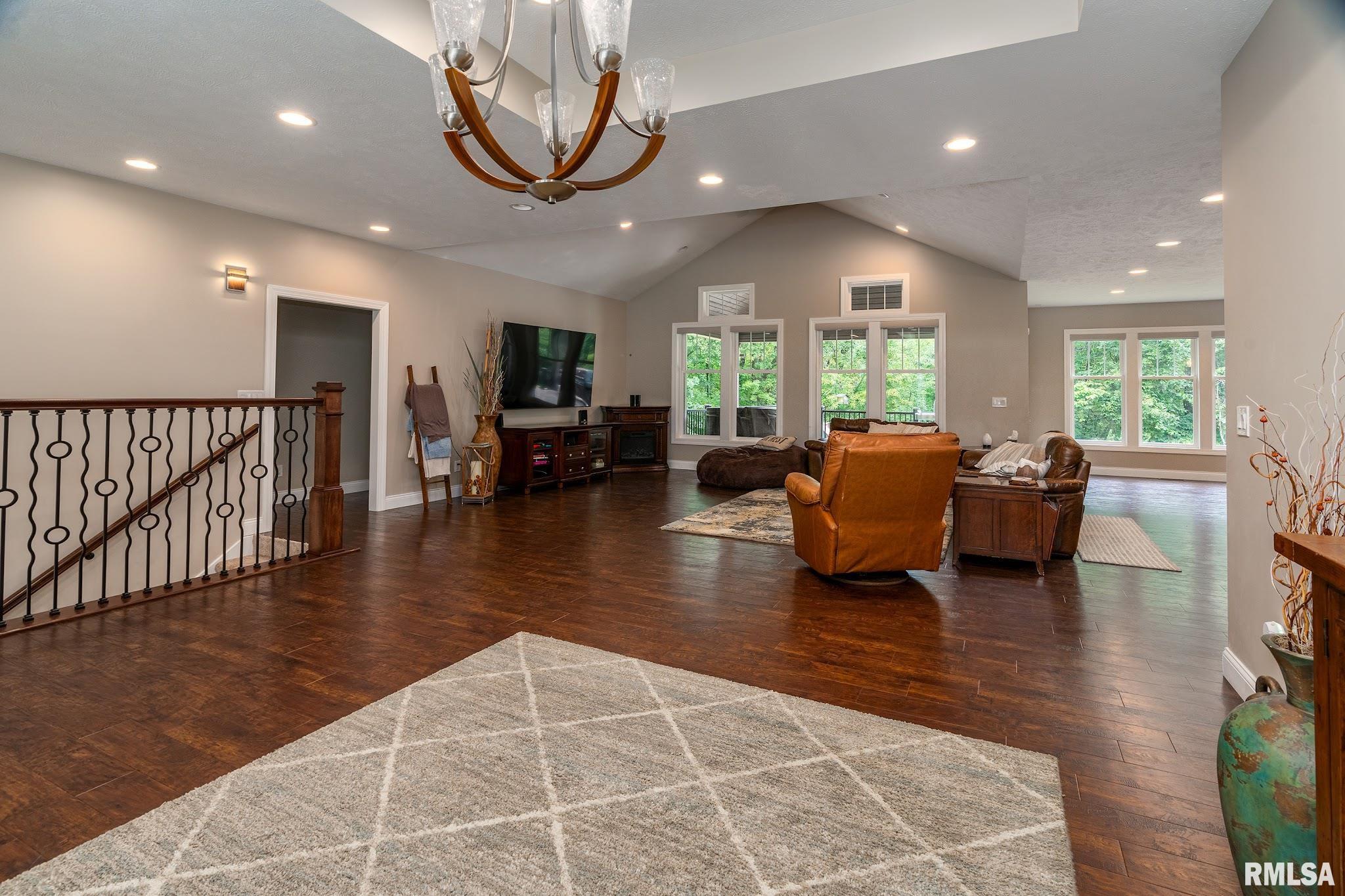 907 Laminack Road Carterville, IL 62918 - Photo 8 of 63 Gallery Image 8