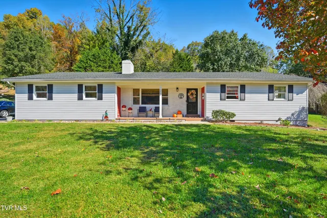 $429,900 | 333 Boone Lake Circle, Bluff City, TN 37618