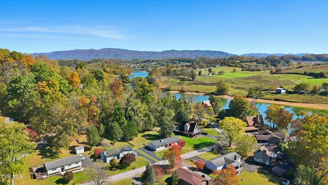 $429,900 | 333 Boone Lake Circle, Bluff City, TN 37618